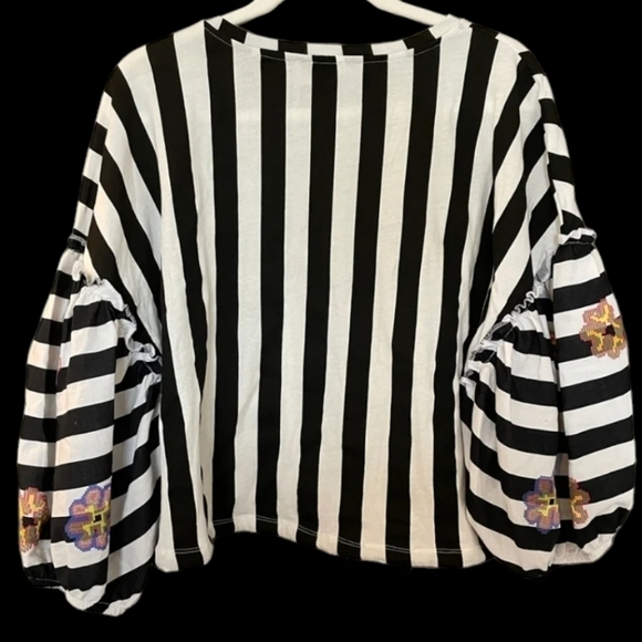 ZARA Trafaluc black and white striped top Small - Picture 13 of 16